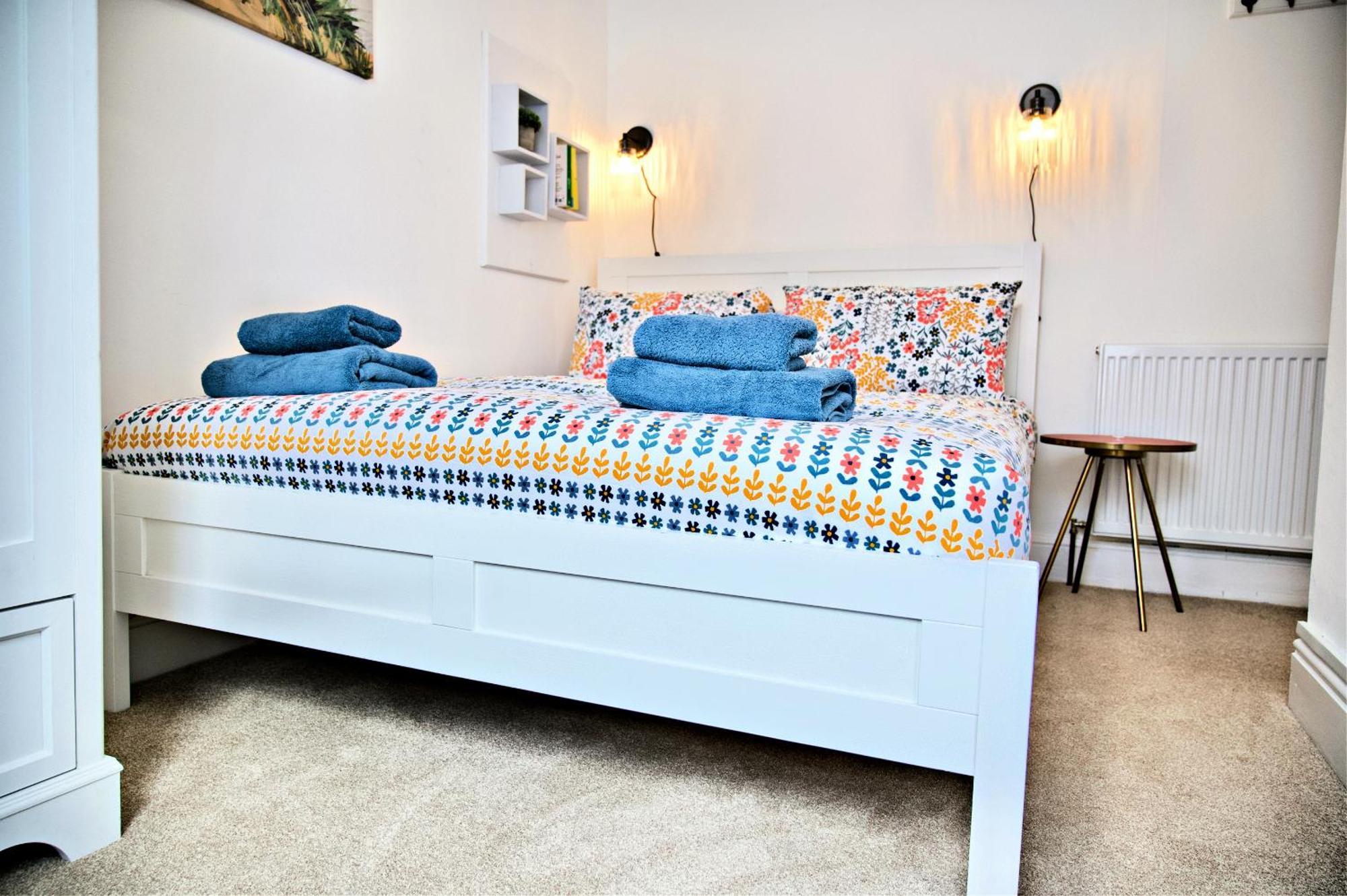 Harbour & Mountain Views, Porthmadog House, Sleeps 9, 4 Bedrooms, Two And Half Bathrooms Екстериор снимка